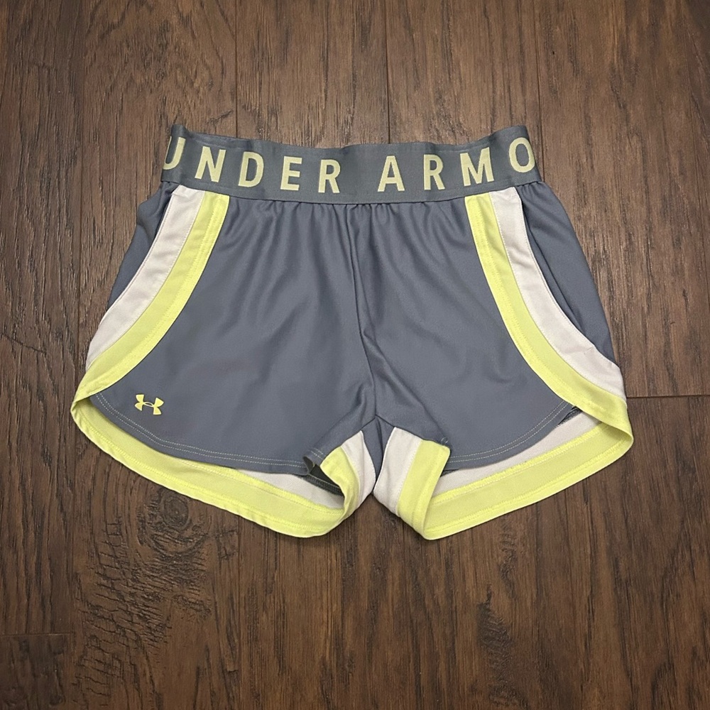 Under Armour Grey Yellow White HeatGear Shorts Running Athletic Apparel X Small
